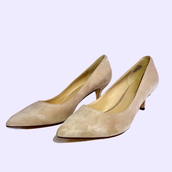 Nine West Nydia Neutral Suede Pointed Toe Pump 7.5 Beige - Picture 1 of 4